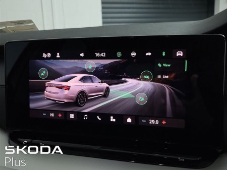 2025 Skoda Octavia - photo 23