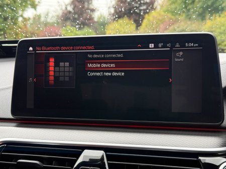 2022 BMW 5-Series - photo 16
