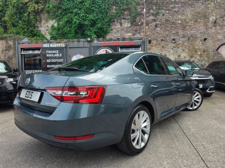 2019 Skoda Superb - photo 9