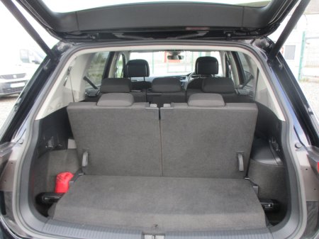 2023 Volkswagen Tiguan - photo 6
