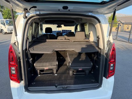 2021 Vauxhall Combo - photo 13
