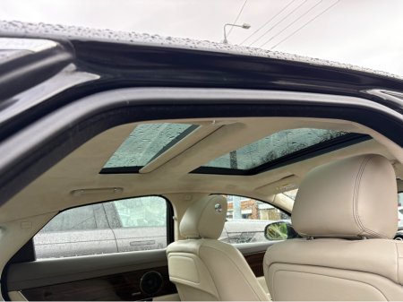 2017 Jaguar XJ - photo 12
