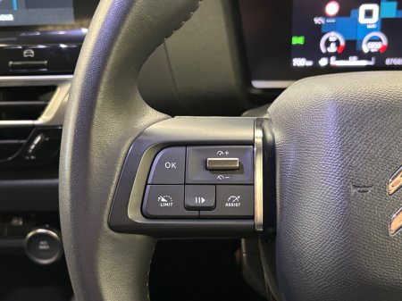 2022 Volkswagen Golf - photo 22