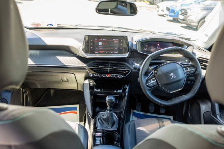 2023 Peugeot 2008 - photo 7