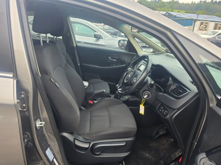 2016 Kia Carens - photo 4
