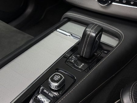 2021 Volvo XC90 - photo 24