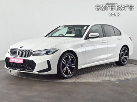 2024 BMW 3-Series - photo 7