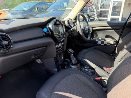 2017 Mini One - photo 12