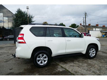 2015 Toyota Land Cruiser - photo 4