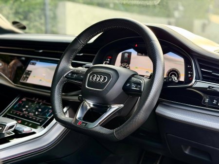 2020 Audi RS Q8 - photo 21