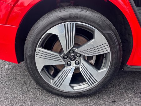 2022 Audi e-tron - photo 12