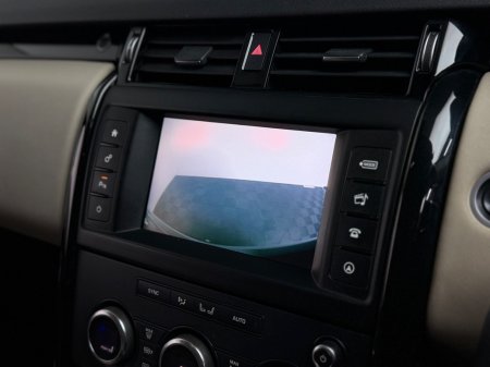 2017 Land Rover Discovery - photo 27