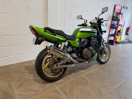 2005 Kawasaki ZRX - photo 3