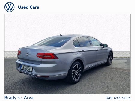 2019 Volkswagen Passat - photo 3
