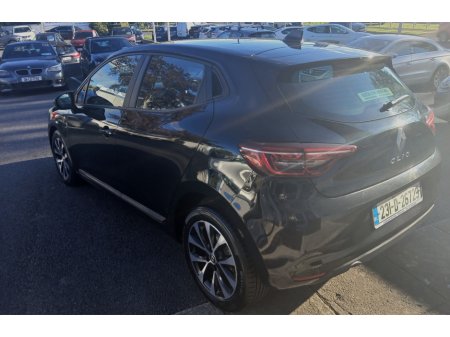 2023 Renault Clio - photo 2