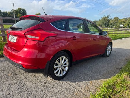 2017 Ford Focus - photo 6
