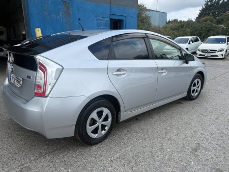 2014 Toyota Prius - photo 3