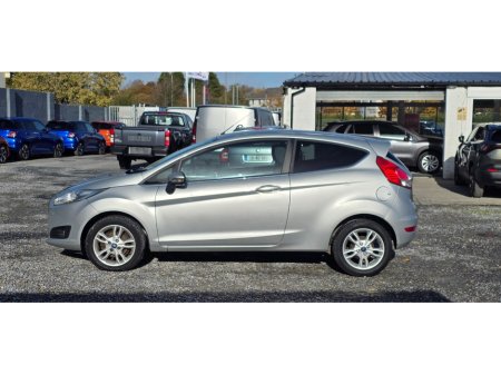 2016 Ford Fiesta - photo 4