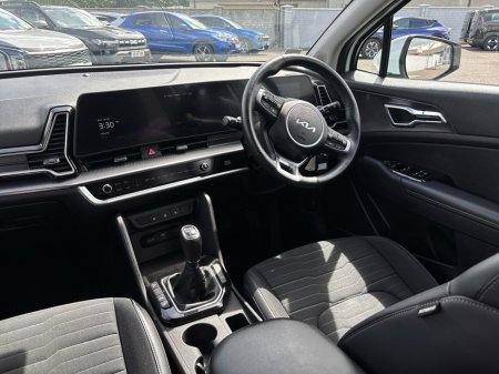 2023 Kia Sportage - photo 3