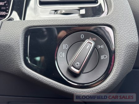 2019 Volkswagen Golf - photo 26