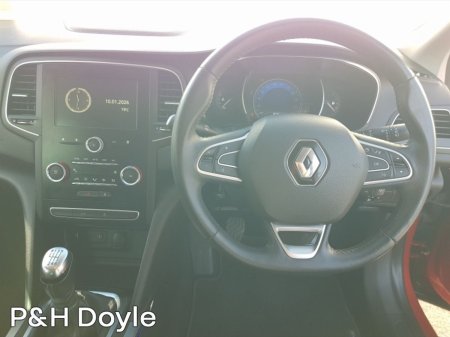 2019 Renault Megane - photo 2
