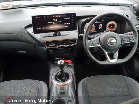 2025 Nissan Juke - photo 2