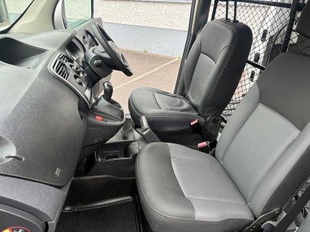 2020 Renault Kangoo - photo 14