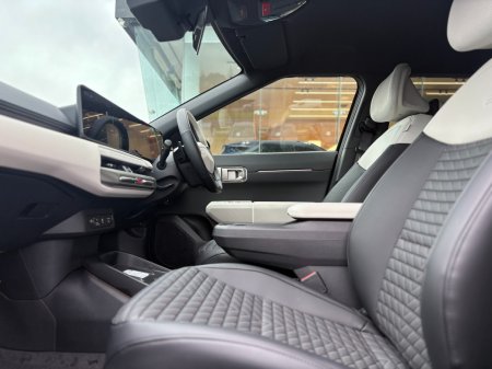2027 Kia EV4 - photo 8