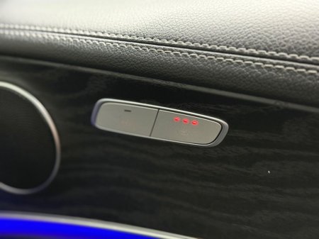 2019 Mercedes-Benz E-Class - photo 16