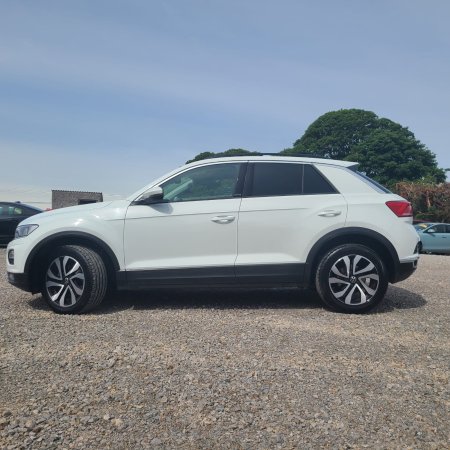 2022 Volkswagen T-Roc - photo 8