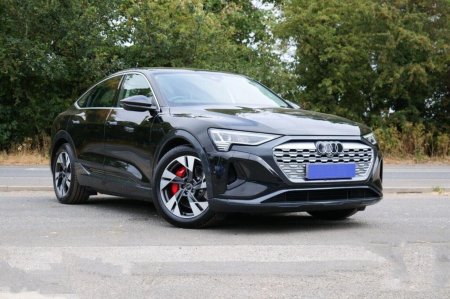 2023 Audi Q8 e-tron 50 quattro Sport
