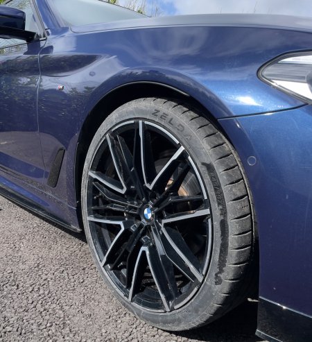 2020 BMW 5-Series - photo 14
