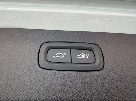 2023 Volvo XC90 - photo 8