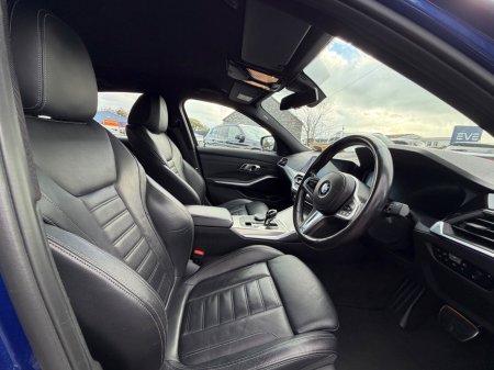 2021 BMW 3-Series - photo 6
