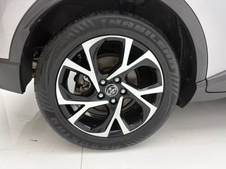2019 Toyota C-HR - photo 9