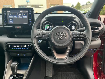 2020 Toyota Yaris - photo 23