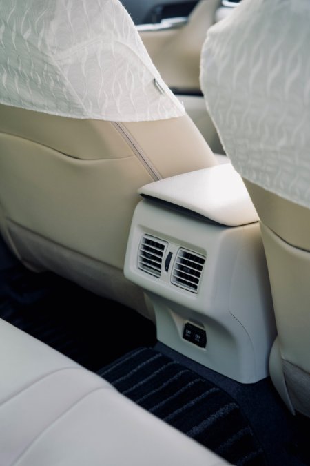 2017 Toyota Camry - photo 23