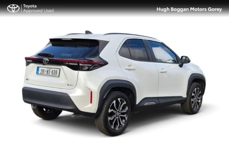 2026 Toyota Yaris Cross - photo 2