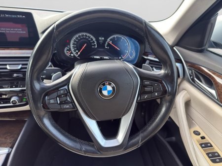2018 BMW 5-Series - photo 14