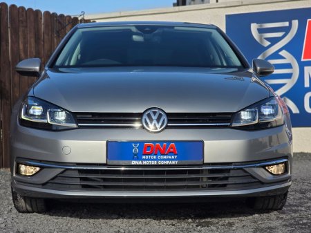 2018 Volkswagen Golf - photo 2