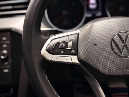 2022 Volkswagen Passat - photo 20