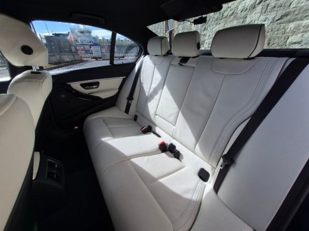 2016 BMW 3-Series - photo 18