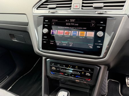 2024 Volkswagen Tiguan - photo 19