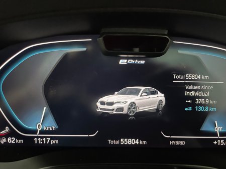2021 BMW 5-Series - photo 10
