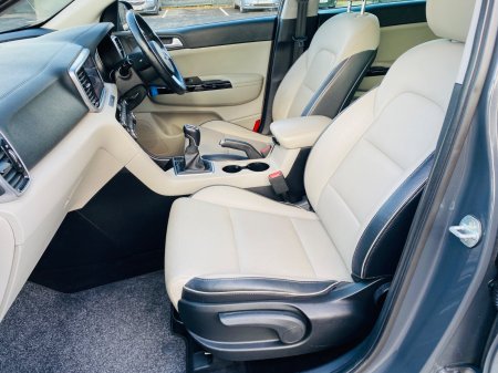 2021 Kia Sportage - photo 14