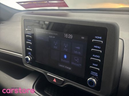 2021 Toyota Yaris - photo 21