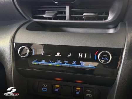 2023 Toyota Yaris Cross - photo 25