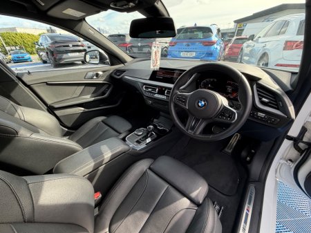 2021 BMW 1-Series - photo 19