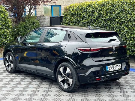 2023 Renault Megane E-Tech - photo 4