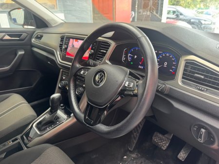 2021 Volkswagen T-Roc - photo 14